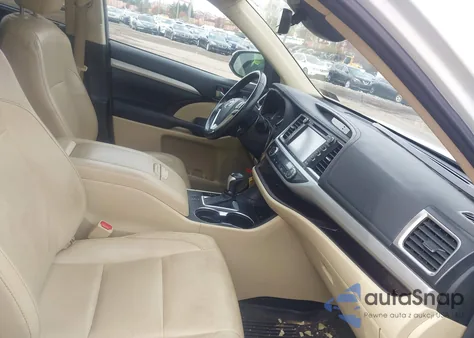 2017 Toyota Highlander Xle z USA, uszkodzony, nr VIN 5TDJZRFH3HS392833